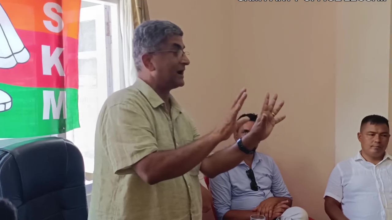 Read more about the article जन-उन्मुक्ति दिवस आमा सम्मान दिवसमा निम्तो