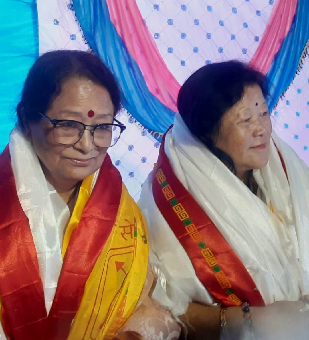 Read more about the article नव विकास समितिद्वारा तीन स्रष्टालाई सम्मान