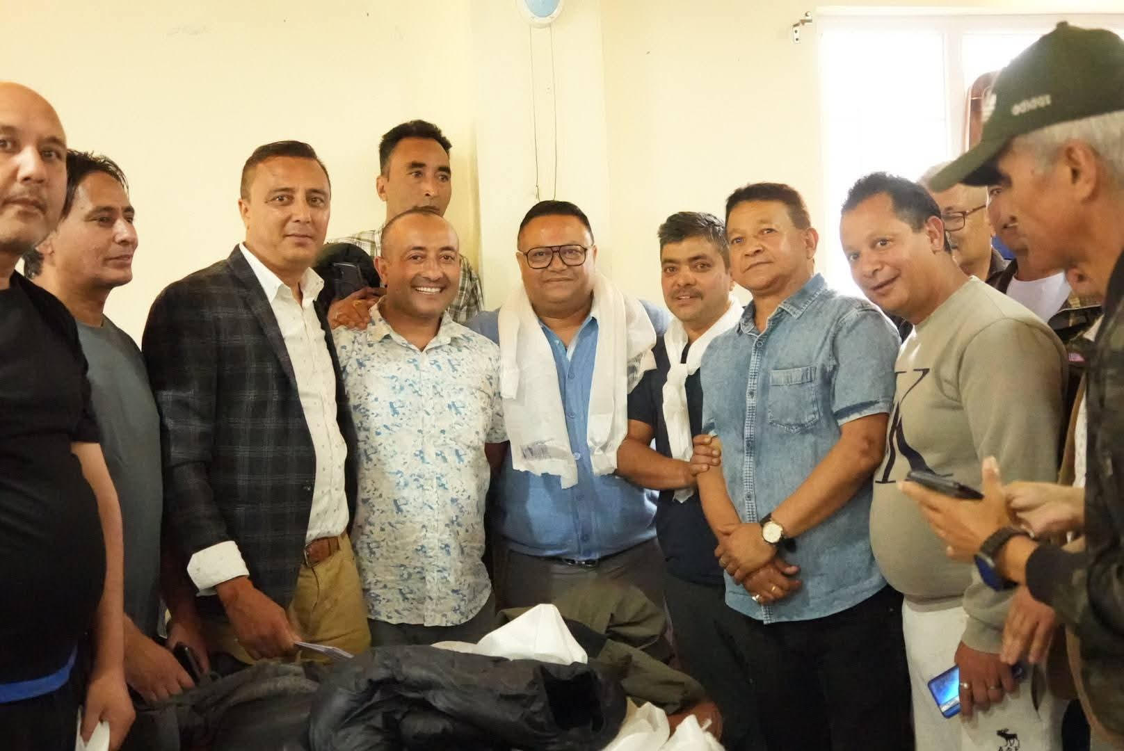 Read more about the article राजबाडीबाट अजयलाई छोडे संजय र दिपङ्करले